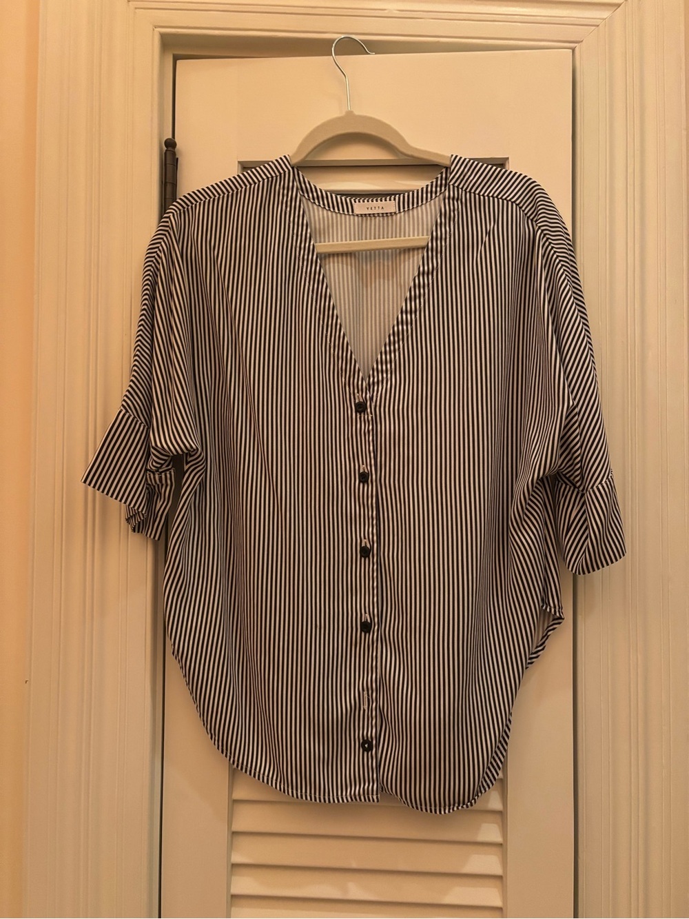 Vetta Boyfriend Top Black/White